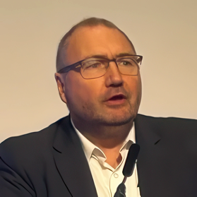 Paul Hutton 